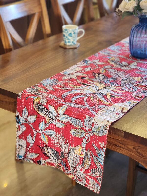 Rosy sunset - Red block print table runner