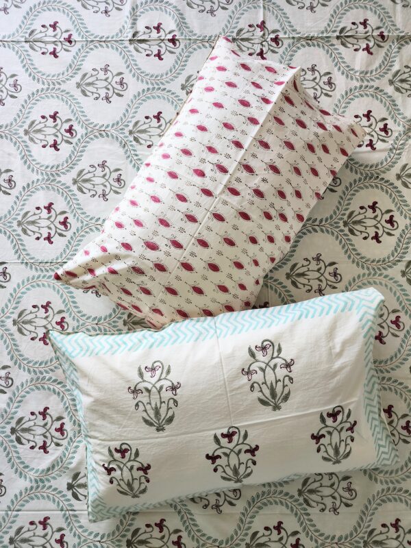 Sweet Pea - Cotton Bedsheet